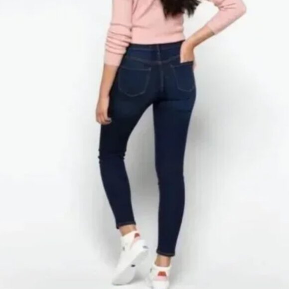STUDIO BLUE Aranza Mid Rise Skinny Jeans in Indigo Size 25 / 0 NWT - Picture 2 of 8